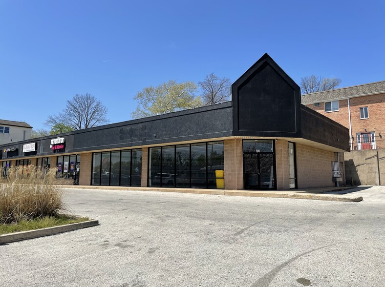 301 W Baltimore Ave, Clifton Heights, PA for lease - Building Photo - Image 2 of 12