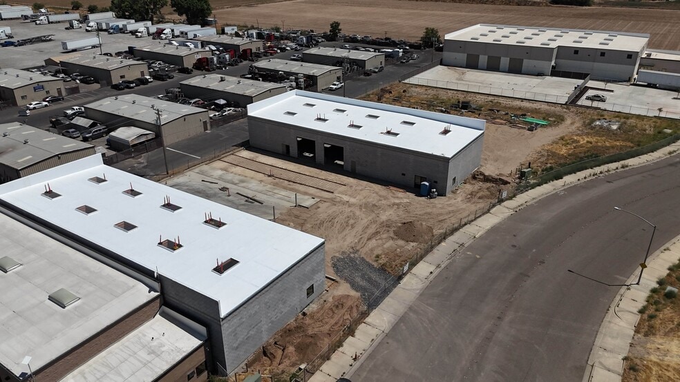 1750 Olympic Dr, Turlock, CA for lease - Building Photo - Image 3 of 10