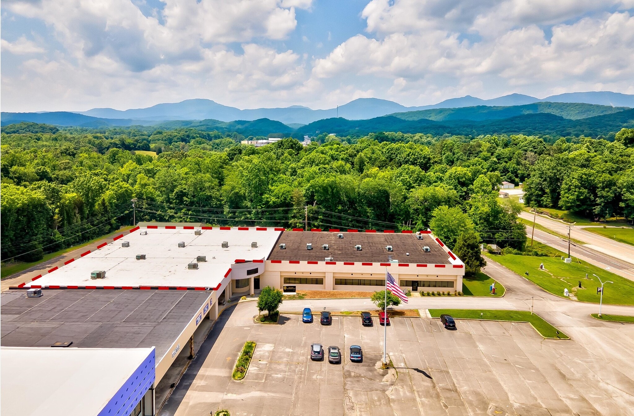 1059 E Tri County Blvd, Oliver Springs, TN for lease Aerial- Image 1 of 16
