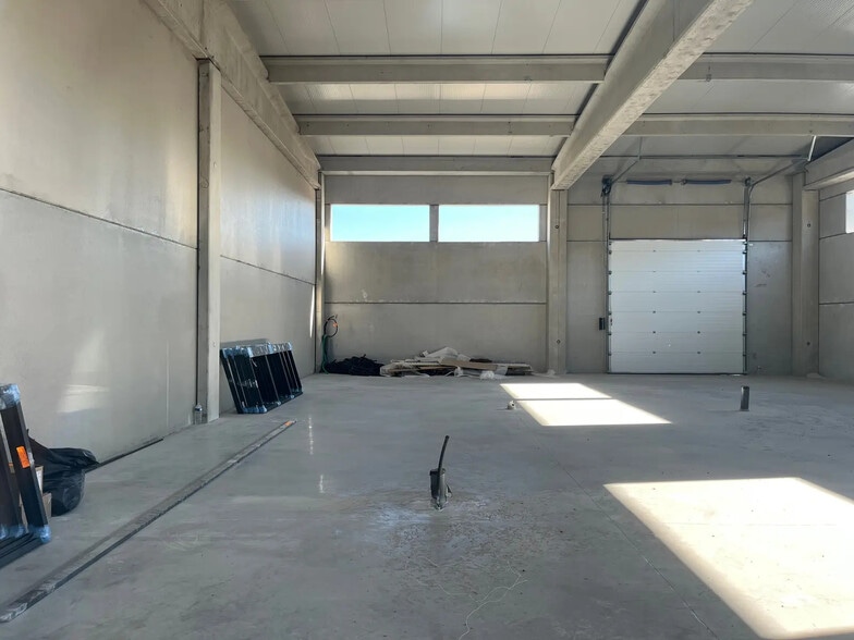 Flex in Puget-sur-Argens for sale - Building Photo - Image 2 of 5