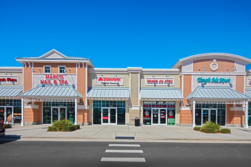 240 U.S. Highway 41, Apollo Beach, FL for lease - Building Photo - Image 2 of 8