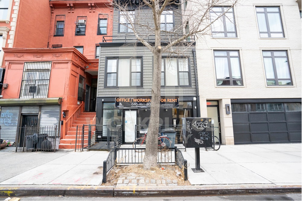155 Tompkins Ave, Brooklyn, NY 11206