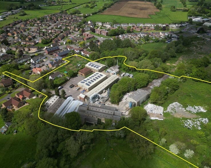 Middle Mill, Dursley for sale - Aerial - Image 2 of 4