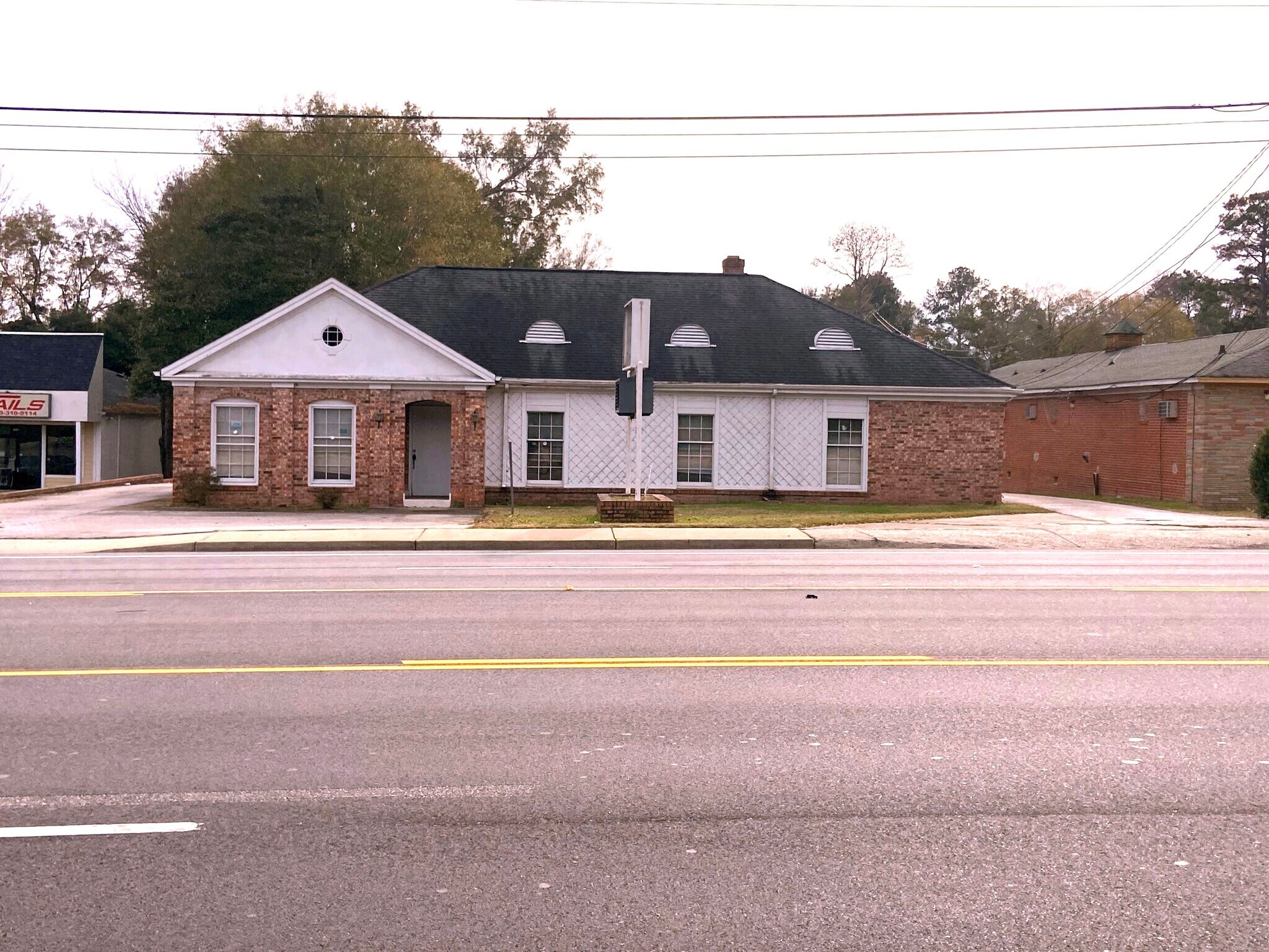 1037 W Dekalb St, Camden, SC for sale Building Photo- Image 1 of 1