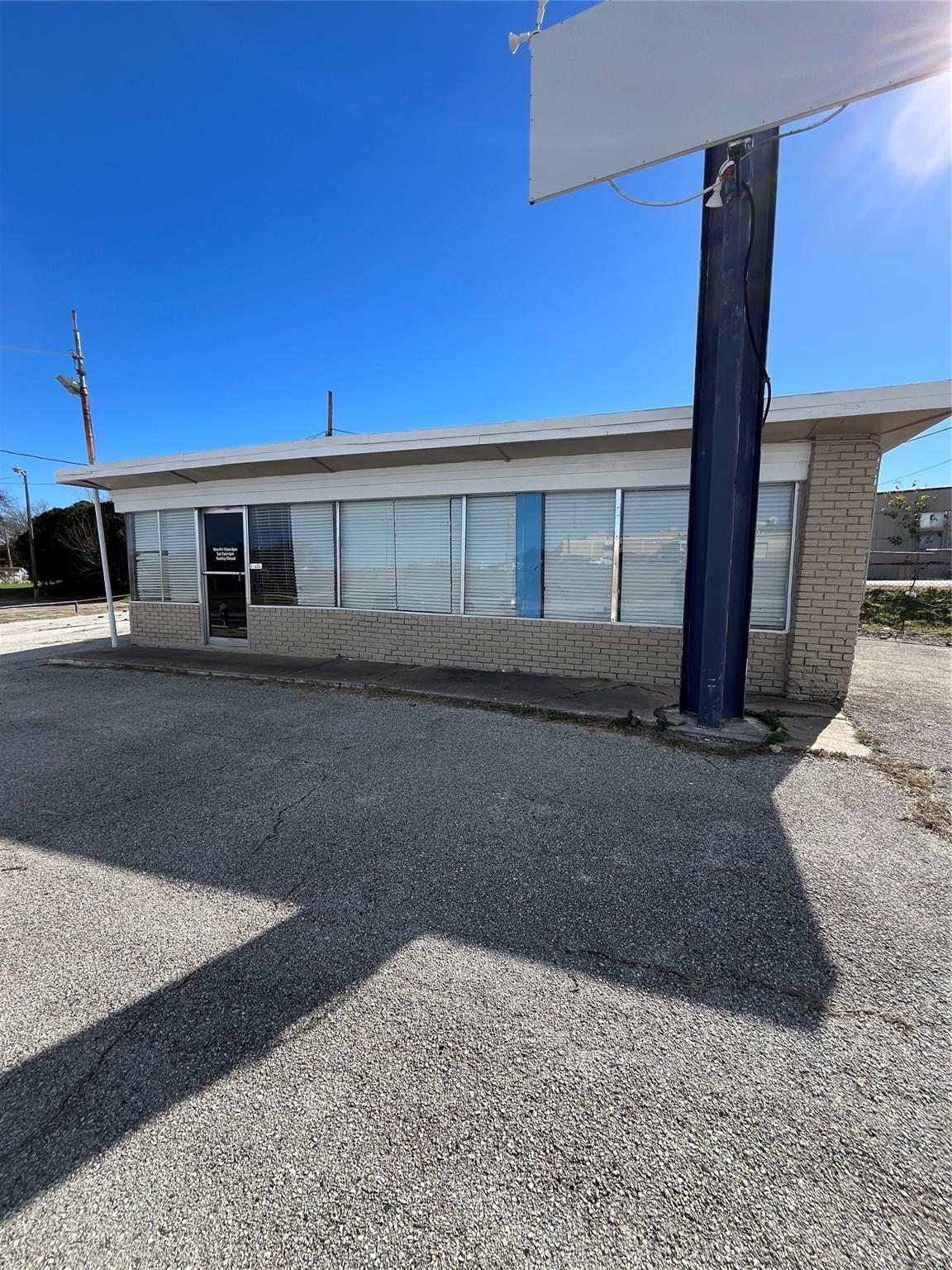 6104 E Belknap St, Haltom City, TX for sale Building Photo- Image 1 of 1