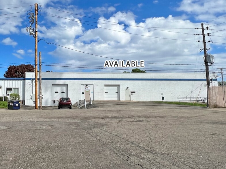 2126 Filmore Ave, Erie, PA for lease - Building Photo - Image 1 of 10