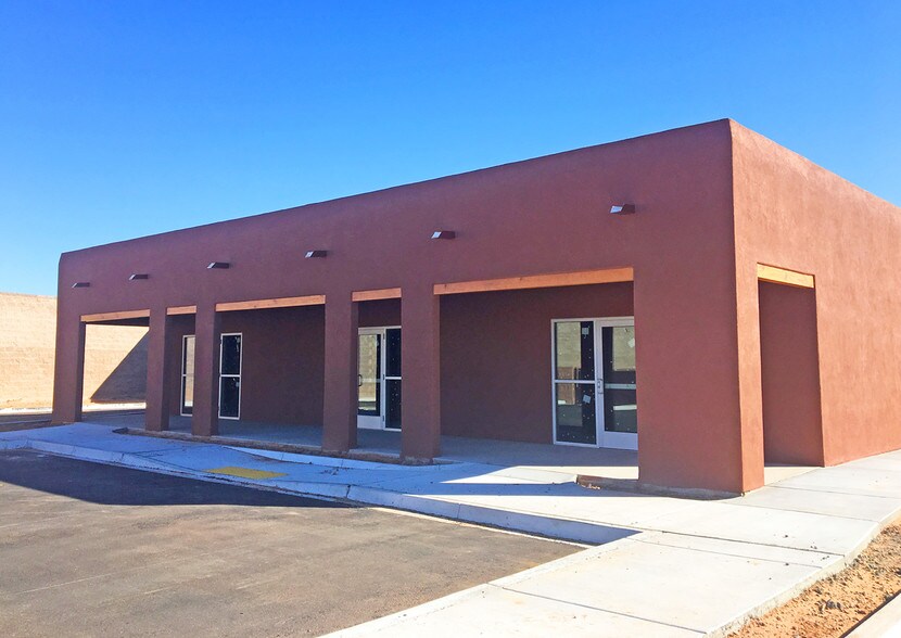 7585 Enchanted Hills Blvd NE, Rio Rancho, NM 87144