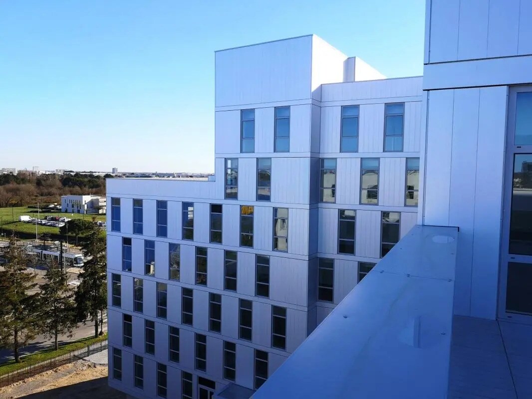 Boulevard Salvador Allende, Saint-Herblain for lease Building Photo- Image 1 of 12