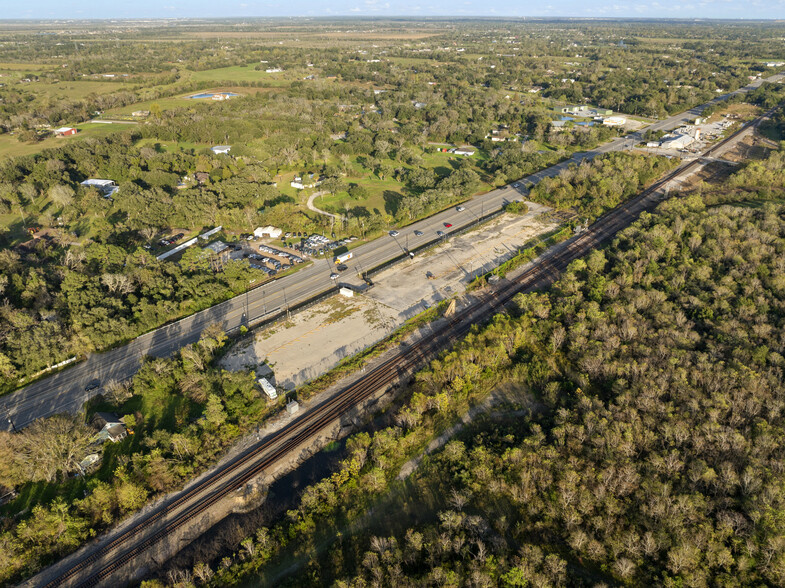 18501 Highway 6, Alvin, TX for sale - Building Photo - Image 1 of 6