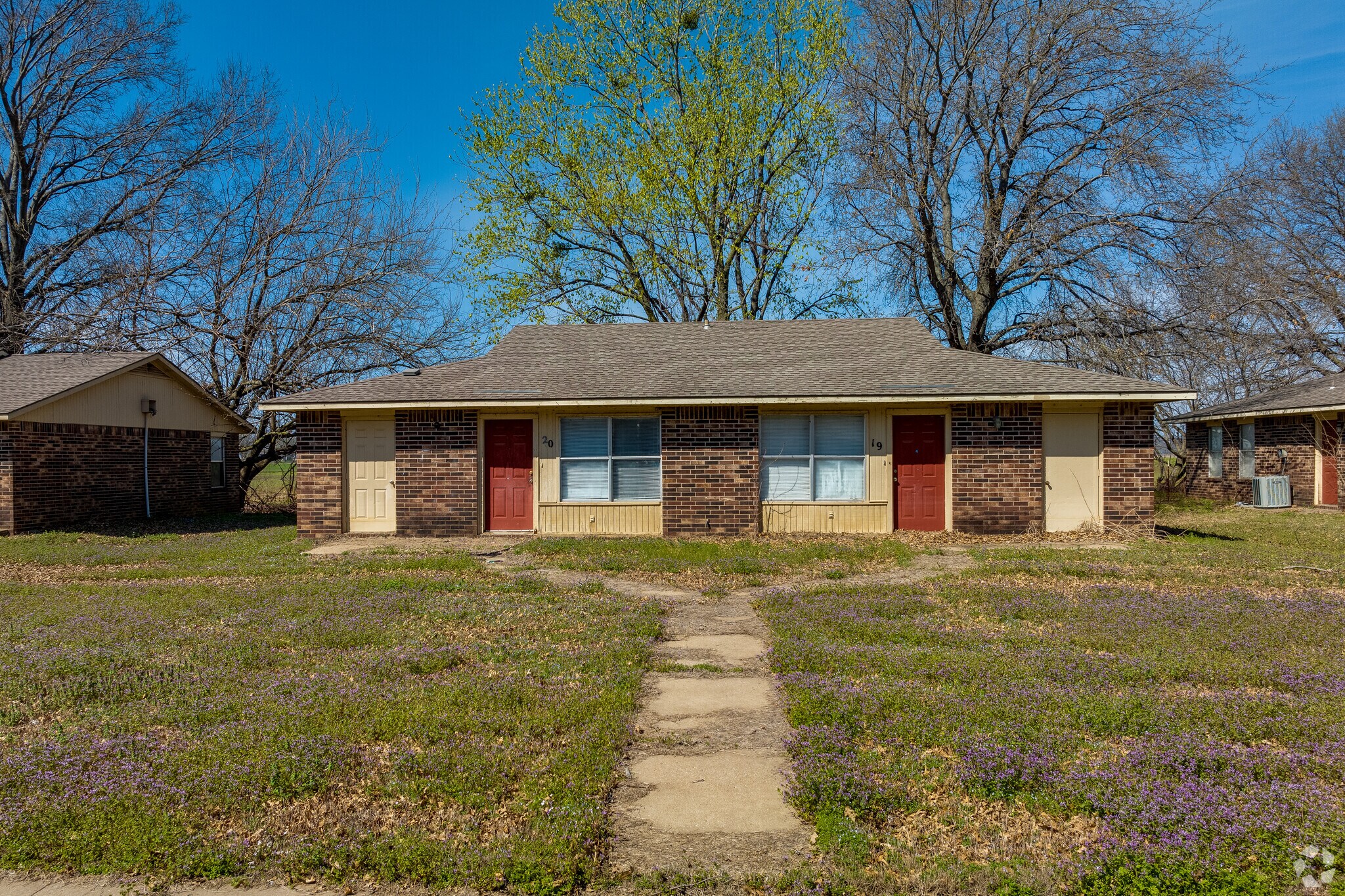 100 W. Oak St., bers Falls, OK 74470 GardenWalk of bers Falls