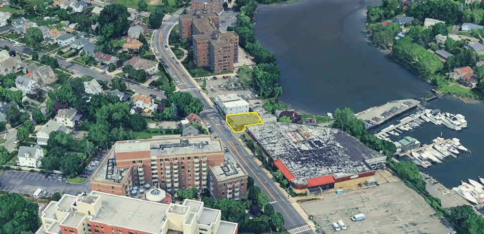 338 Pelham Rd, New Rochelle, NY for sale - Aerial - Image 2 of 5
