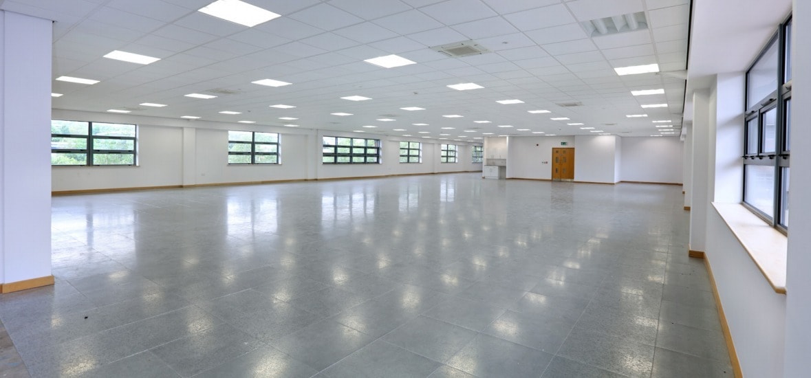 Lake View Dr, Nottingham for lease Interior Photo- Image 1 of 1