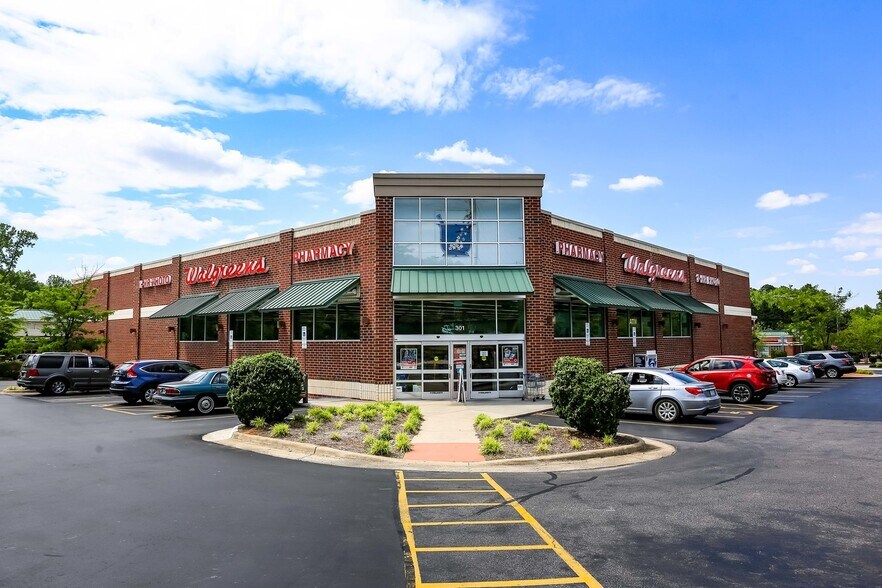 4 Central Plz, Ilion, NY for sale - Building Photo - Image 1 of 1