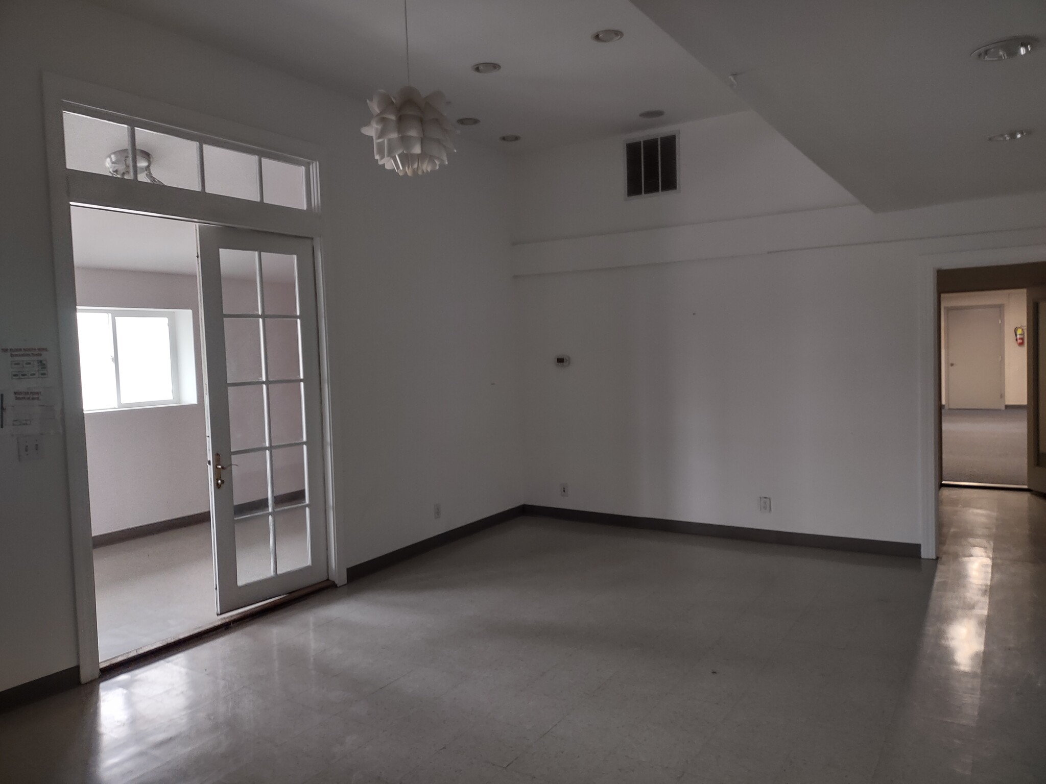 1961 Meeker Ave, Richmond, CA for lease Lobby- Image 1 of 5