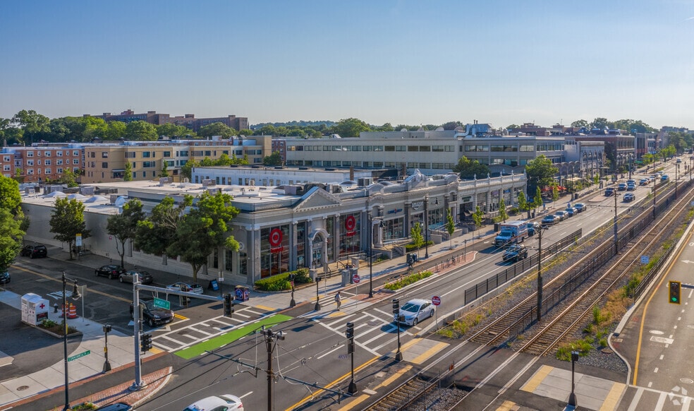 874-880 Commonwealth Ave, Brookline, MA for lease - Building Photo - Image 2 of 10