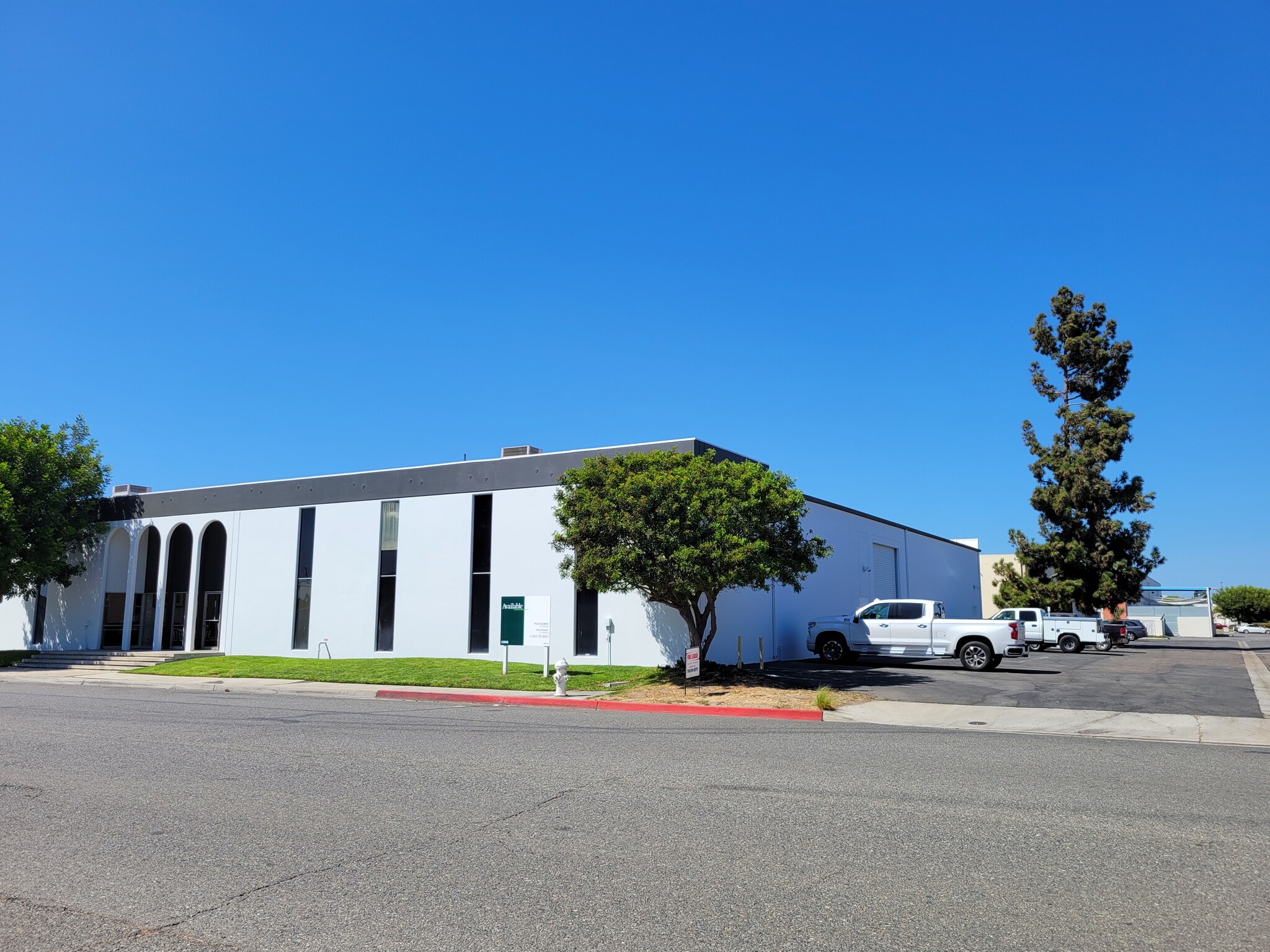 11135 Condor Ave, Fountain Valley, CA for lease Building Photo- Image 1 of 3