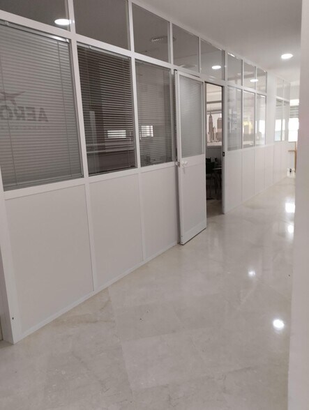 Retail in Córdoba for sale - Building Photo - Image 1 of 20