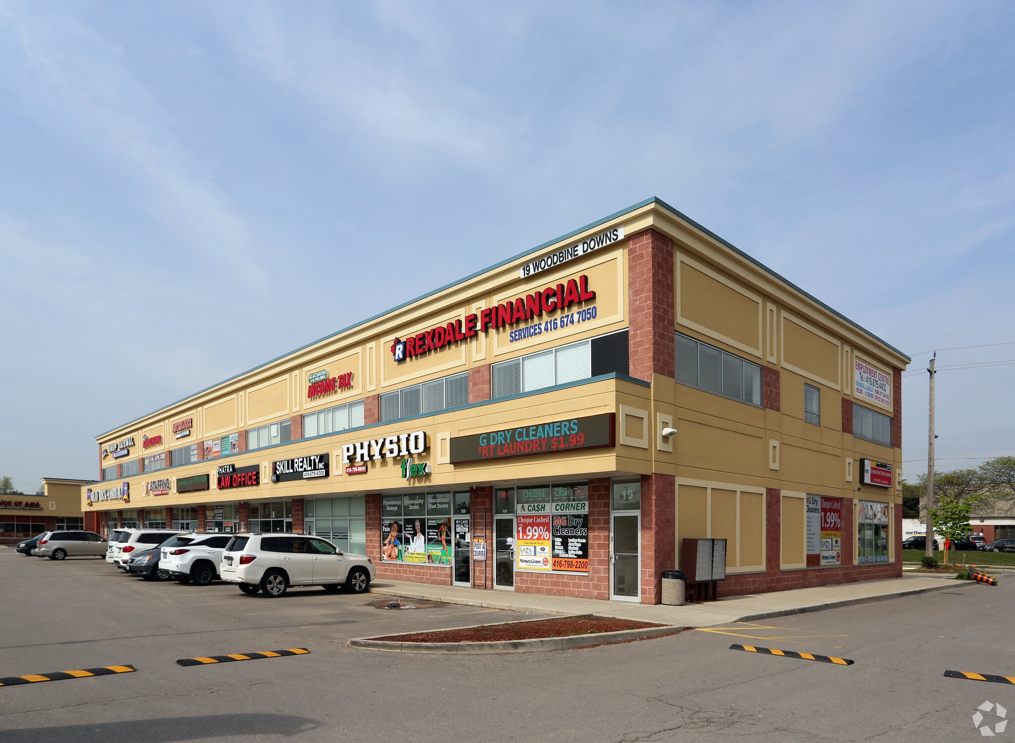 19 Woodbine Downs Blvd, Toronto, ON for sale Primary Photo- Image 1 of 1