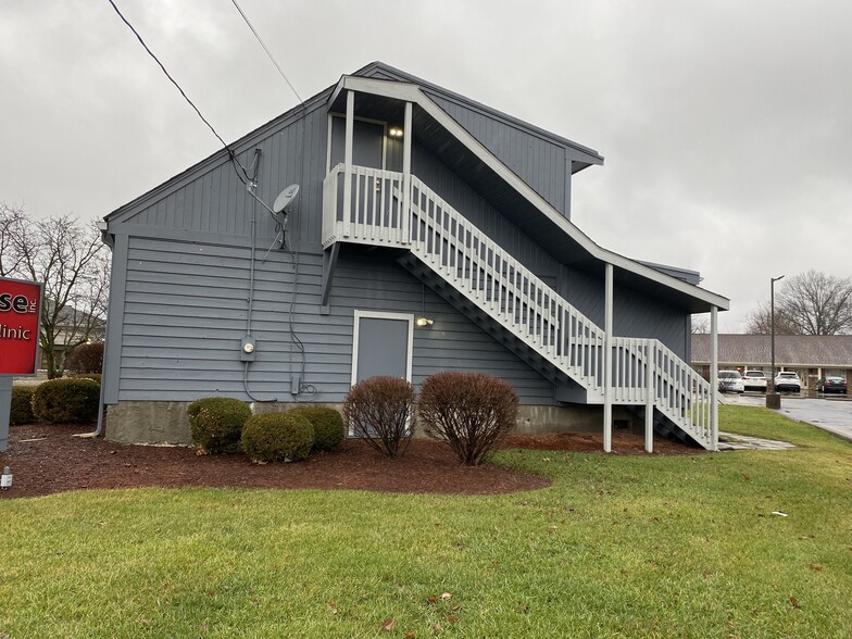 3542 Springdale Rd, Cincinnati, OH for sale - Building Photo - Image 3 of 32