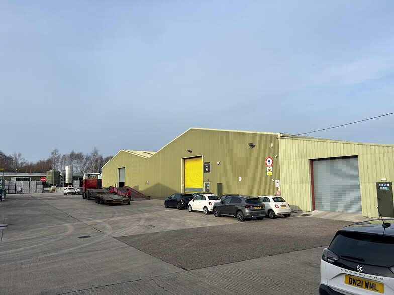 Smokehall Ln, Winsford for lease - Primary Photo - Image 1 of 1