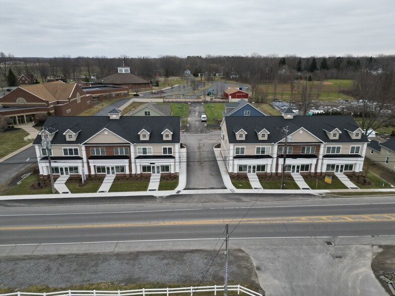 6855 Transit Rd, East Amherst, NY for lease - Building Photo - Image 2 of 7