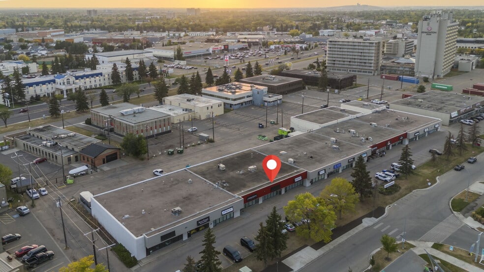 20 Airport Rd NW, Edmonton, AB for lease - Building Photo - Image 1 of 16