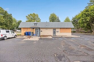 230 North Ave, Mount Clemens, MI for sale Interior Photo- Image 1 of 20