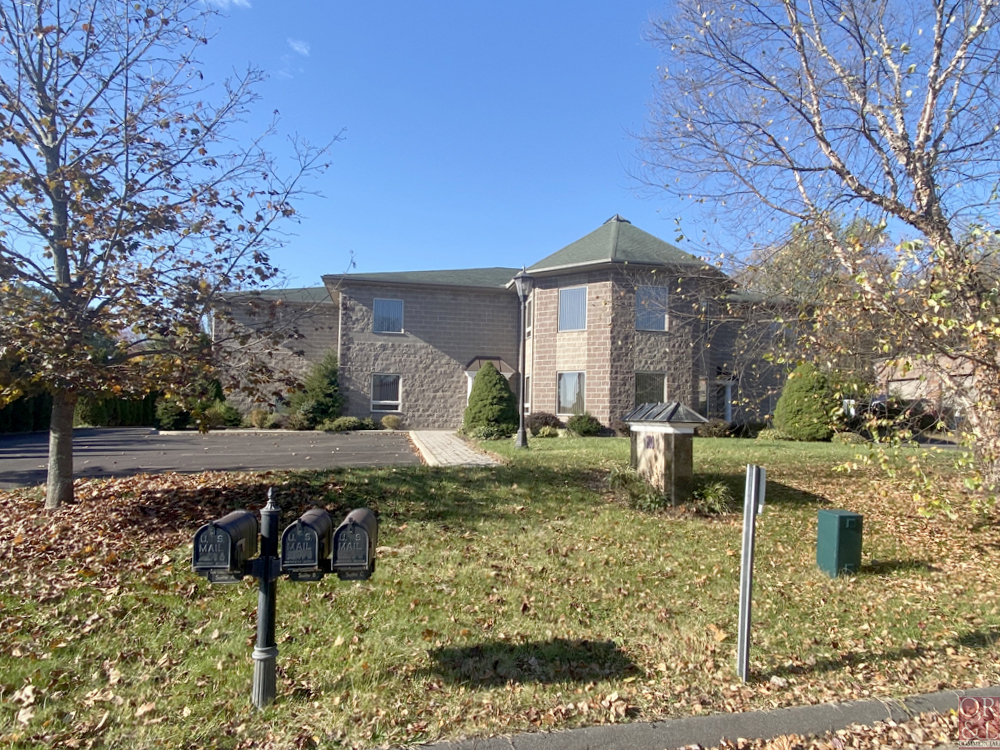 900 Corporate Row, Cromwell, CT for sale Building Photo- Image 1 of 1