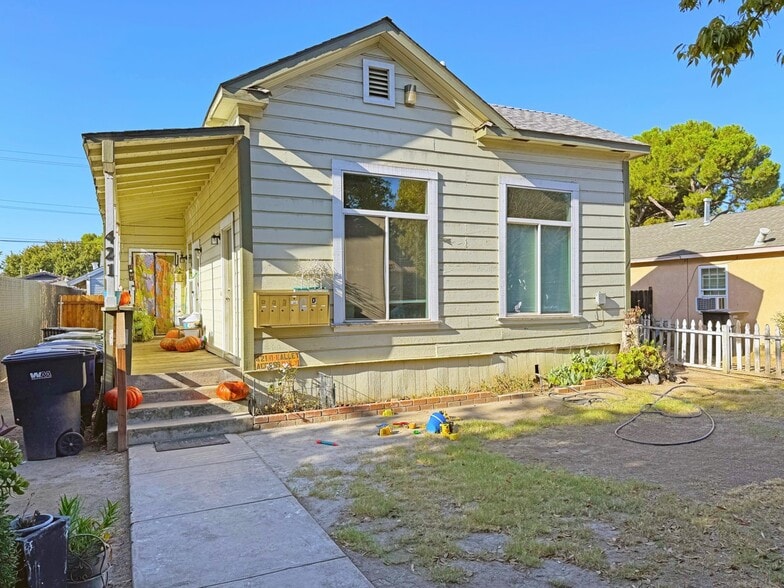 421 14th St, Modesto, CA for sale - Building Photo - Image 3 of 9
