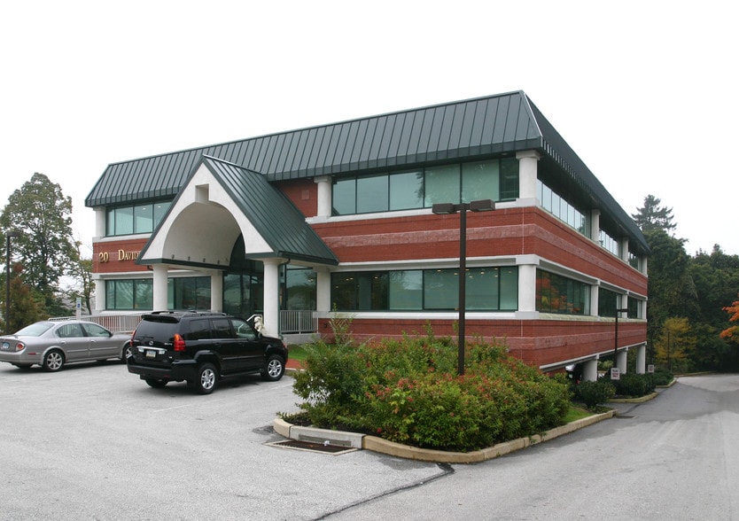 20 N Waterloo Rd, Devon, PA for sale - Primary Photo - Image 1 of 1