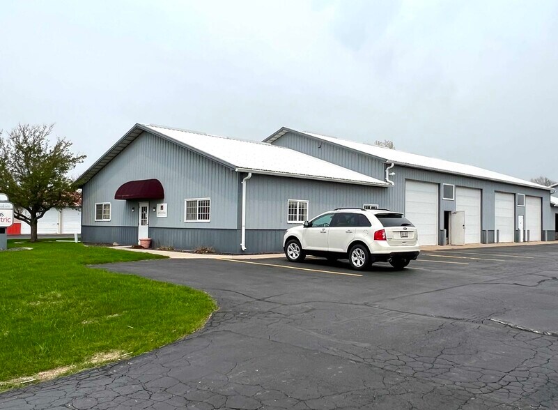 N282 Stoney Brook Rd, Appleton, WI 54915