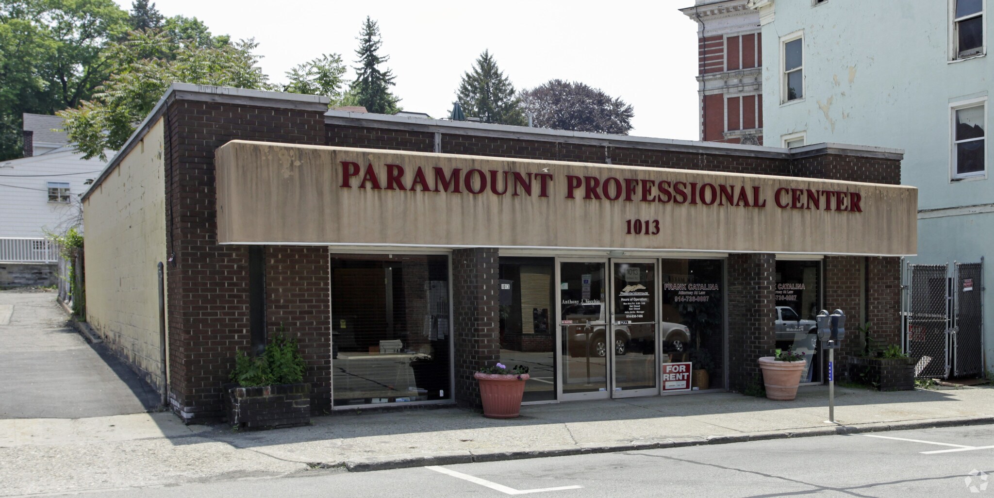 1013 Brown St, Peekskill, NY for sale Primary Photo- Image 1 of 1