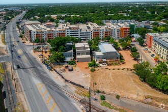 415 E Cevallos St, San Antonio, TX - AERIAL  map view - Image1