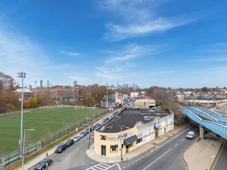 310 Columbia Rd, Boston, MA for lease - Building Photo - Image 3 of 12