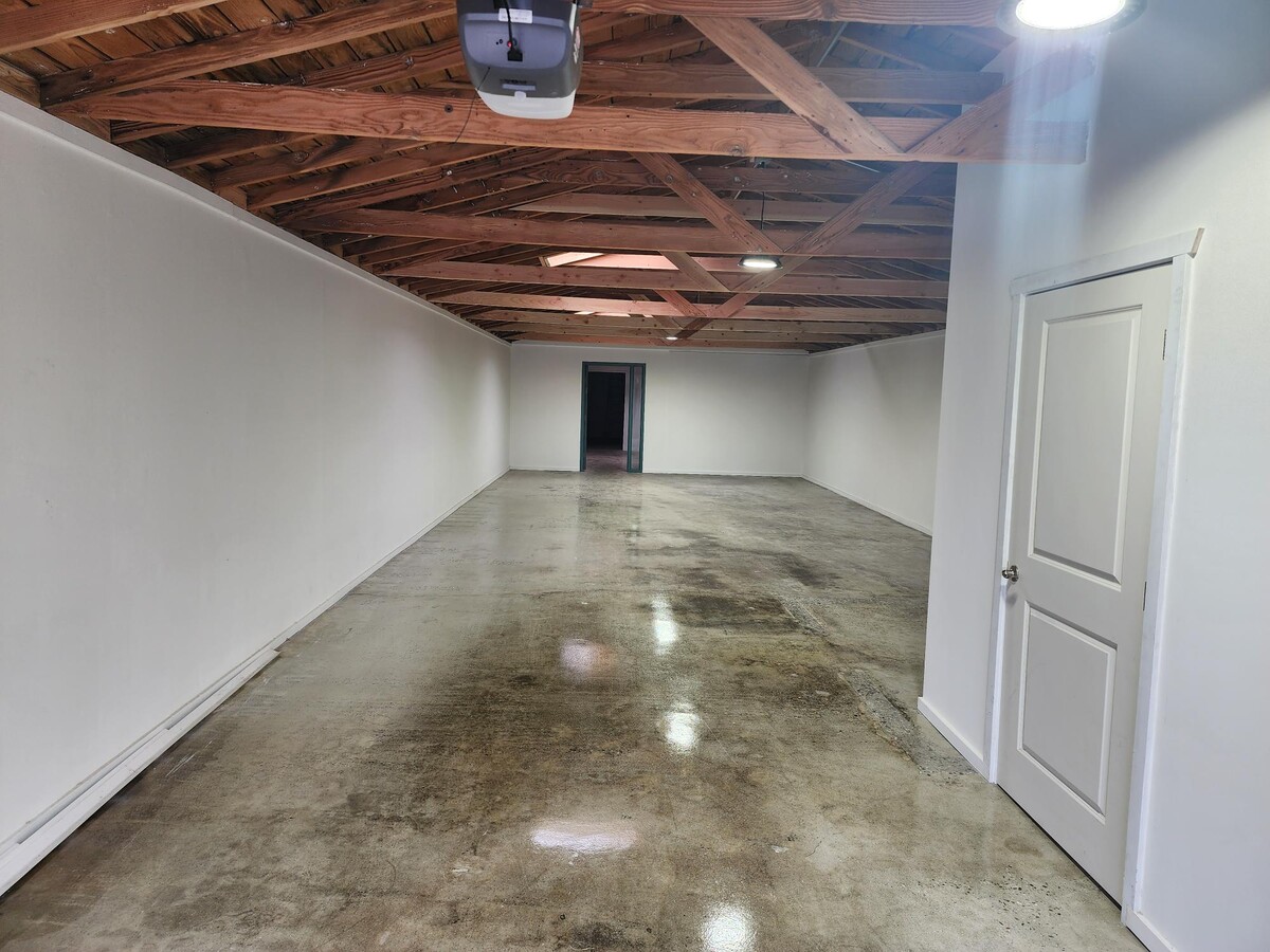 View Photo