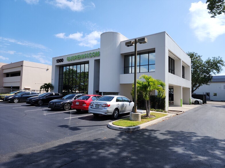 1300 N Congress Ave, West Palm Beach, FL for sale - Building Photo - Image 1 of 1