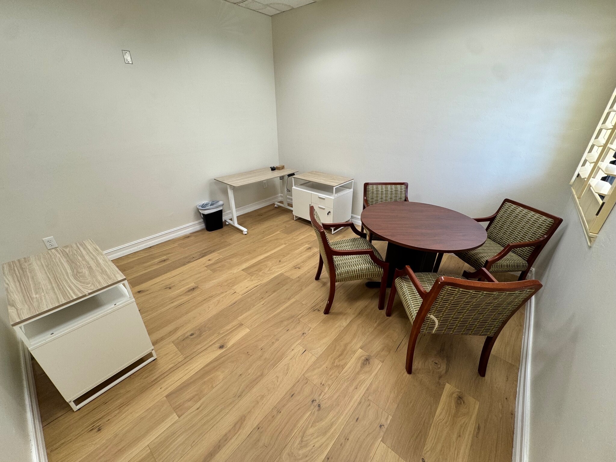 5781 Cape Harbour Dr, Cape Coral, FL for lease Interior Photo- Image 1 of 1