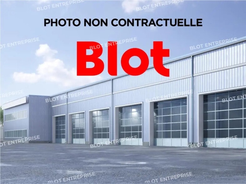 Industrial in Vannes for lease - Building Photo - Image 2 of 4