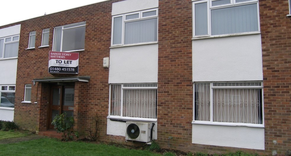 Glatton Rd, Sawtry for sale - Primary Photo - Image 1 of 1