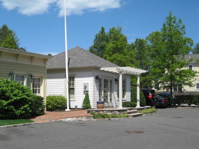 78 Forest Ave, Locust Valley, NY for sale - Other - Image 1 of 1