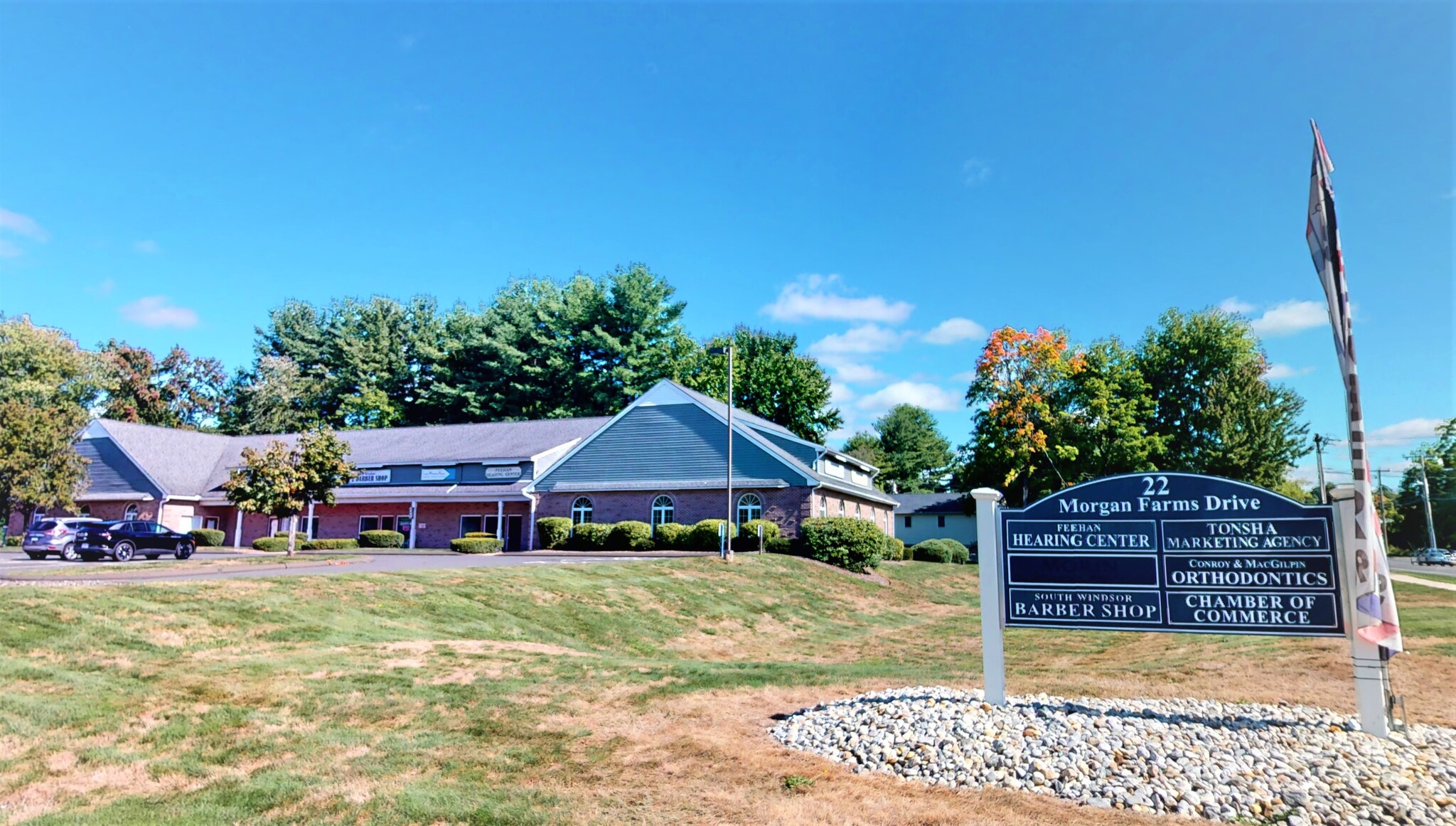 22 Morgan Farms Dr, South Windsor, CT for lease Building Photo- Image 1 of 7