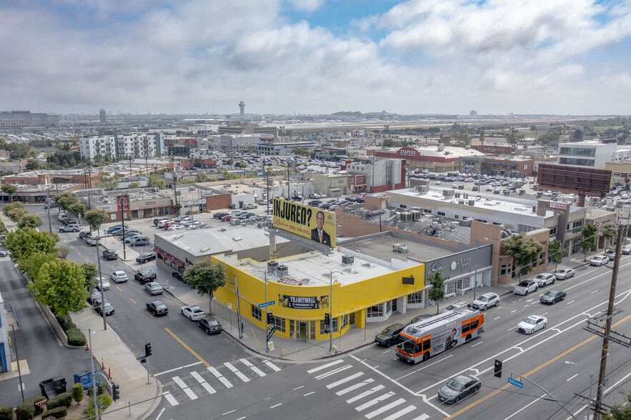 6200 W Manchester Ave, Los Angeles, CA for sale - Building Photo - Image 2 of 4