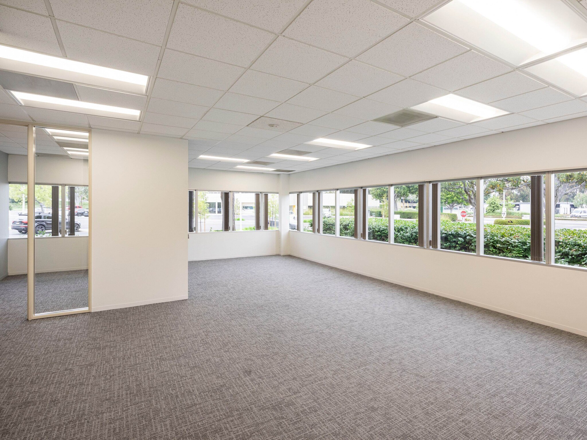 2 Executive Cir, Irvine, CA for lease Interior Photo- Image 1 of 8