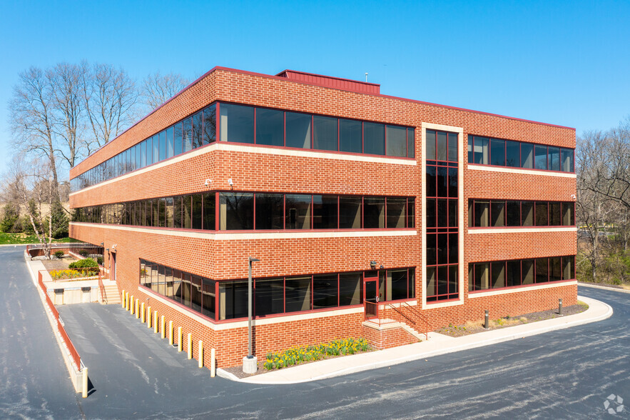 300 Mighty Oak Ln, Chadds Ford, PA for lease - Building Photo - Image 2 of 6