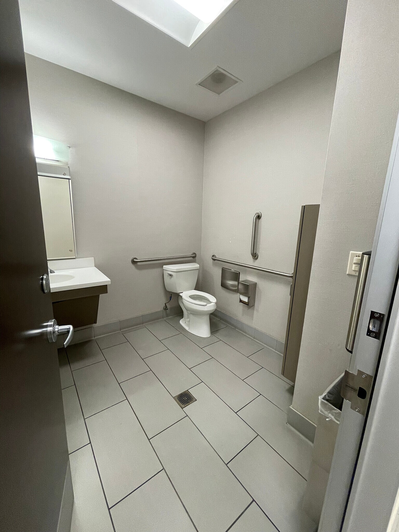 3531-3675-s-rainbow-blvd-las-vegas-nv-89103-rainbow-springs-loopnet