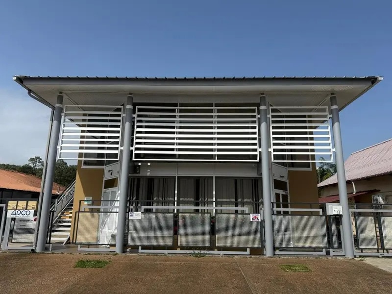 Vente Bureaux 373 m² - Photo 1