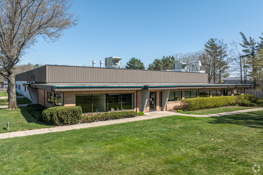 14130 172nd Ave, Grand Haven, MI for sale - Building Photo - Image 1 of 26