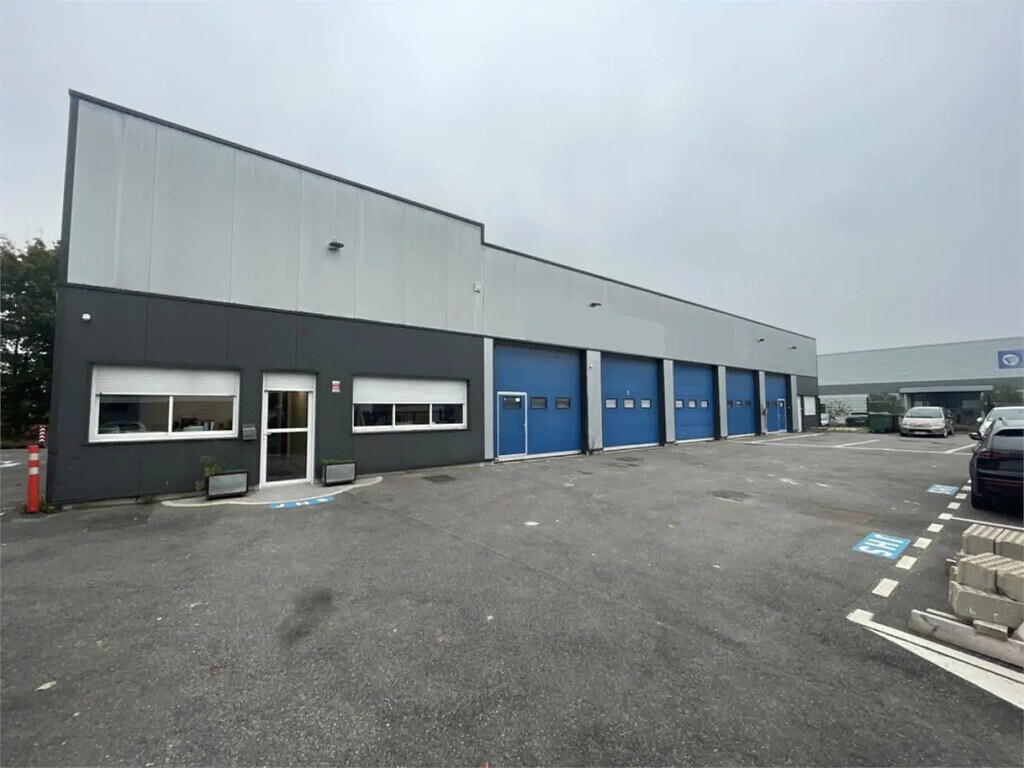 Vente Local d'activités 103 m² à 477 m² - Photo 1