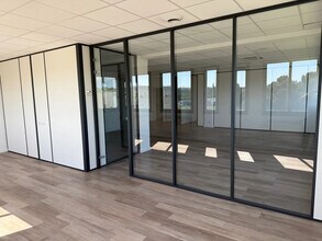 80 Rue Charles Duchesne, Aix-en-Provence for sale Interior Photo- Image 2 of 5