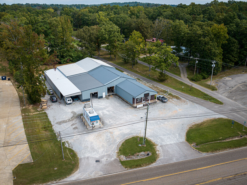 455 E Main St, Parsons, TN for sale - Building Photo - Image 2 of 48